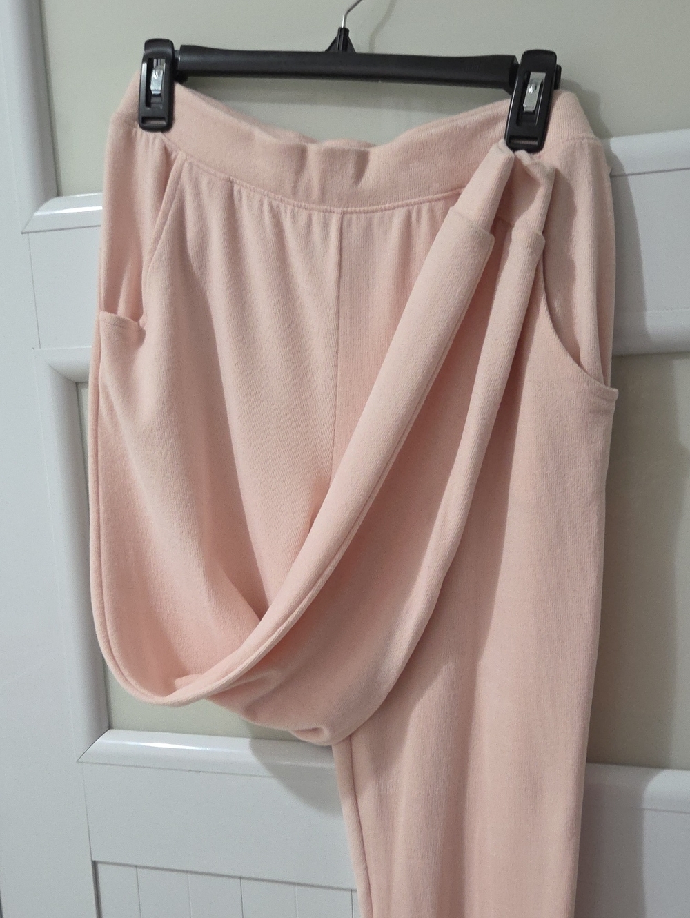 Life & Style Pink Yogger Pants